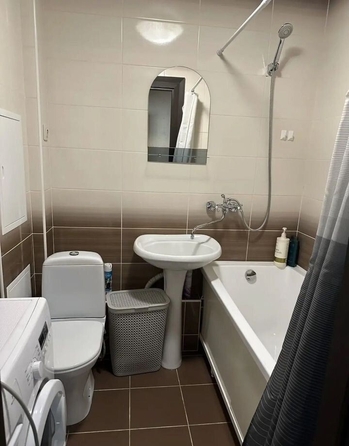 
  Сдается 1-комн. квартира 39 м². Фото 1.
