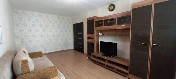 
  Сдается 2-комн. квартира 54 м². Фото 1.