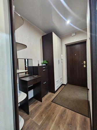 
  Продам 3-комн. квартиру 57.9 м². Фото 22.