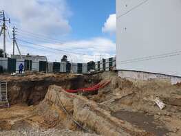Продается 1-комнатная квартира РАДУЖНЫЙ мкр, дом 8-9, 44.58 м², 4012200 рублей