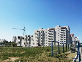 Продается 1-комнатная квартира РАДУЖНЫЙ (Анатолия, 98), 36.35 м², 1872025 рублей