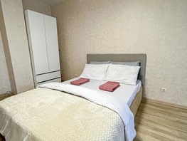 Снять однокомнатную квартиру Петра Ломако ул, 40  м&sup2;, 3190 рублей