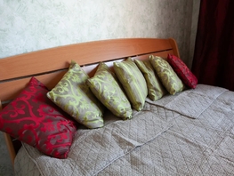 Снять двухкомнатную квартиру Светлогорский пер, 60  м&sup2;, 1890 рублей
