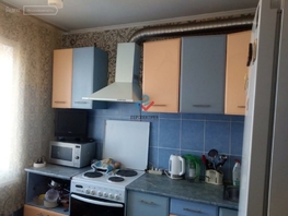 Продается 3-комнатная квартира Воинов-Интернационалистов ул, 64 м², 2800000 рублей