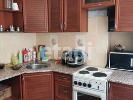 2-комнатная квартира, 46 м², 3/10 этаж