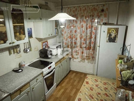Продается 4-комнатная квартира Шумакова ул, 71 м², 3500000 рублей