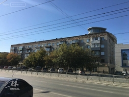 Продается 1-комнатная квартира Строителей пр-кт, 32.2 м², 2100000 рублей