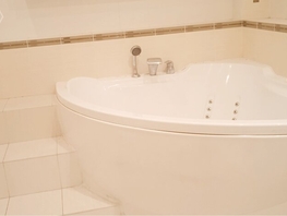 Продается 2-комнатная квартира Молодежная ул, 100 м², 9500000 рублей