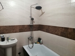 Продается 2-комнатная квартира Энергетиков пр-кт, 60 м², 3930000 рублей