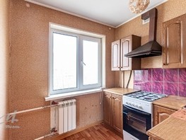 Продается 3-комнатная квартира Юрина ул, 60  м², 4599000 рублей