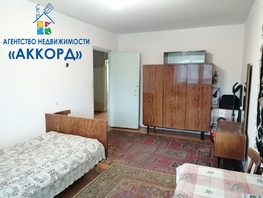 Продается 3-комнатная квартира Октябрьская ул, 61.8  м², 3300000 рублей