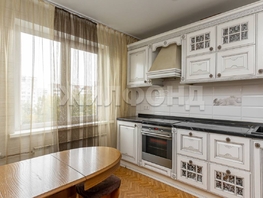 Продается 4-комнатная квартира Шумакова ул, 81.9 м², 8000000 рублей