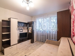 Продается 2-комнатная квартира Весенняя ул, 34.7 м², 3390000 рублей