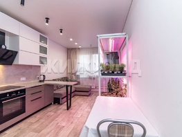 Продается 4-комнатная квартира Юрина ул, 88.5  м², 11990000 рублей