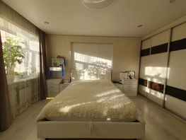 Продается 4-комнатная квартира Комсомольская ул, 70.7  м&sup2;, 10500000 рублей
