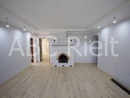 4-комнатная квартира, 105 м², 4/5 этаж