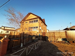 Дом, 320 м², 3 этажа, участок 800 сот.