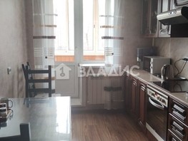 Продается 4-комнатная квартира Добролюбова ул, 78.2  м², 9850000 рублей