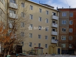 Продается 1-комнатная квартира 1-й (7-й мкр.) кв-л, 32.5  м², 1800000 рублей