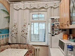 Продается 2-комнатная квартира Строителей ул, 47.4  м&sup2;, 7800000 рублей