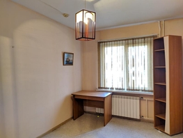 Офис, 70 м², 1 этаж, панельный
