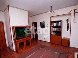4-комнатная квартира, 108.7 м², 3/3 этаж