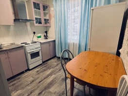 Снять двухкомнатную квартиру Приморская ул, 54  м&sup2;, 2687 рублей