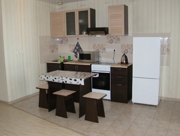 Снять однокомнатную квартиру Вампилова ул, 42  м&sup2;, 1990 рублей