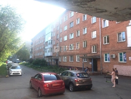 Продается 2-комнатная квартира Космическая ул, 51.7 м², 2900000 рублей