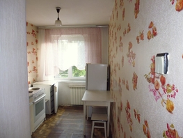 Снять трехкомнатную квартиру Строителей б-р, 67 м², 25000 рублей