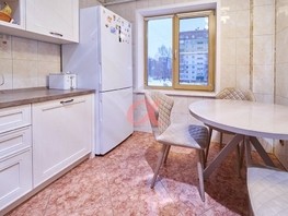 Продается 4-комнатная квартира Московский - Комсомольский тер, 75.6  м², 7900000 рублей