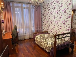 Продается 5-комнатная квартира Строителей б-р, 124  м², 18000000 рублей
