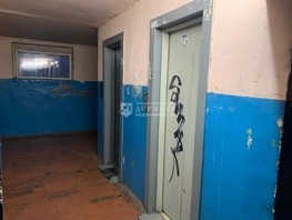 Продается 1-комнатная квартира Строителей б-р, 23  м², 2400000 рублей