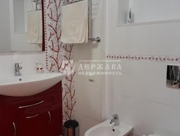 Продается 2-комнатная квартира Строителей б-р, 55  м², 7600000 рублей
