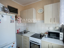 Продается 4-комнатная квартира Сибиряков-Гвардейцев ул, 61.4  м², 5190000 рублей