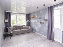 Продается 2-комнатная квартира Шахтеров пр-кт, 48.6 м², 5890000 рублей