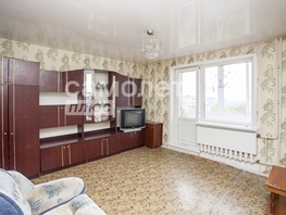 Продается 3-комнатная квартира Шахтеров пр-кт, 61.2 м², 5750000 рублей