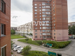 Продается 4-комнатная квартира Комсомольский пр-кт, 96.4  м², 14500000 рублей