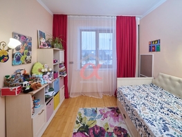 Продается 4-комнатная квартира Московский пр-кт, 75.6 м², 7150000 рублей