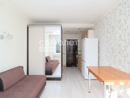 Продается 1-комнатная квартира Октябрьский пр-кт, 16.6 м², 2100000 рублей
