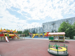 Продается 2-комнатная квартира Комсомольская ул, 42.8 м², 4200000 рублей