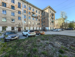 Продается 3-комнатная квартира Дзержинского пр-кт, 67  м², 10000000 рублей