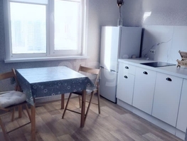 Снять однокомнатную квартиру Александра Чистякова ул, 36 м², 24000 рублей