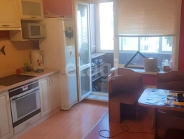 Снять трехкомнатную квартиру Гребенщикова ул, 74 м², 40000 рублей