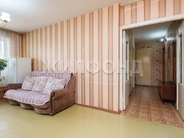 Продается 3-комнатная квартира Бориса Богаткова ул, 60 м², 6699000 рублей