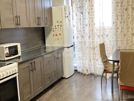Снять однокомнатную квартиру Троллейная ул, 37.7 м², 32000 рублей