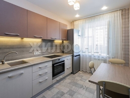 Продается 1-комнатная квартира Серафимовича ул, 33.9 м², 6700000 рублей