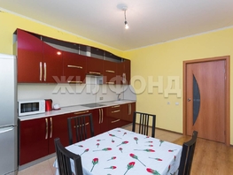 Продается 3-комнатная квартира В. Высоцкого ул, 86.8  м&sup2;, 10800000 рублей