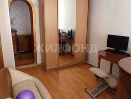 Продается 3-комнатная квартира Лапина ул, 61 м², 4700000 рублей