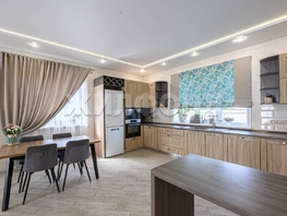 Продается Дом Ратная ул, 253.3 м², участок 8 сот., 24900000 рублей